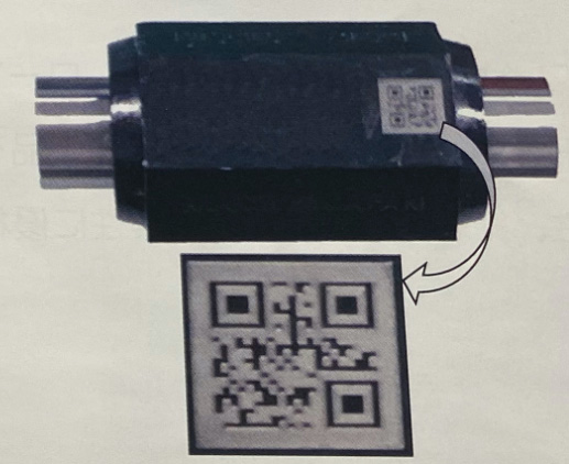 樹脂素材にQRコード刻印